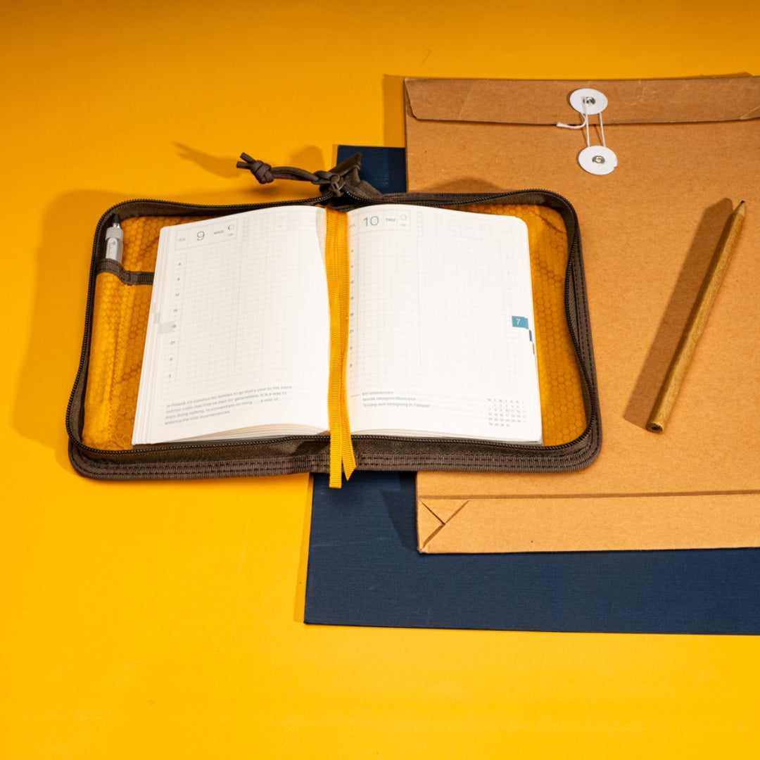 Field Folio A6